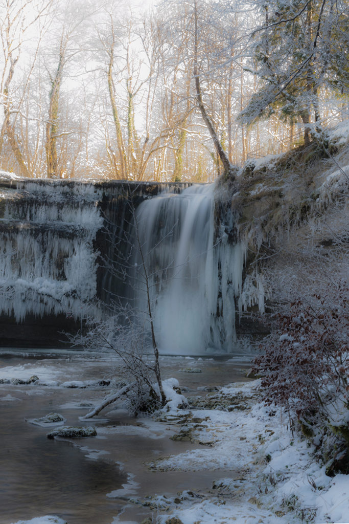cascade de l'hérisson , Jura (pose longue)jld